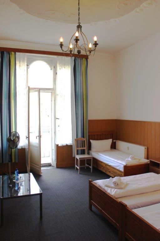 Hotel-Pension Rheingold Am Kurfuerstendamm Berlin Extérieur photo